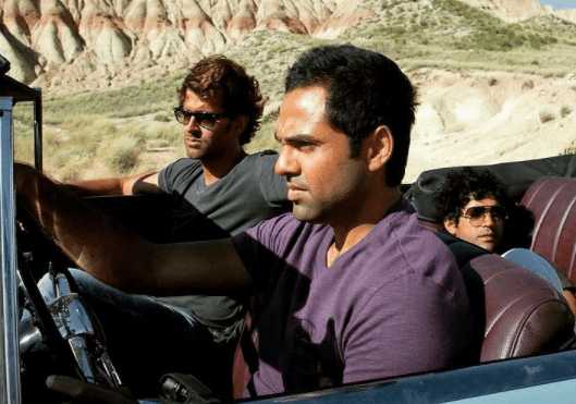 Hrithik Roshan की एक चूक से खतरे में पड़ गयी थी अभय और फरहान की जान, देखें शूटिंग के दौरान ऐसा क्या हुआ था, VIDEO