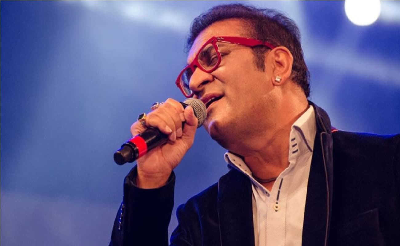 बॉलीवुड गायक अभिजीत भट्टाचार्य के सुरों से सजेगी देव सूर्य महोत्सव, औरंगाबाद में जोरों पर तैयारियां