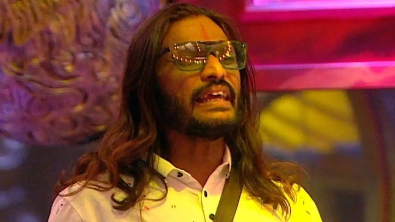 Bigg Boss 15: बिग बॉस में हुआ शॉकिंग डबल एविक्शन, अभिजीत बिचुकले के साथ इस कंटेस्टेंट का कटा पत्ता Bigg Boss 15: बिग बॉस में हुआ शॉकिंग डबल एविक्शन, अभिजीत बिचुकले के साथ इस कंटेस्टेंट का कटा पत्ता