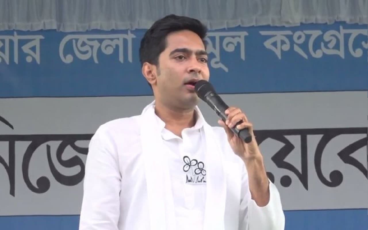 WB News: अभिषेक बनर्जी ने केंद्र सरकार और बीएसएफ पर साधा निशाना, कूचबिहार मौत को लेकर कही बड़ी बात