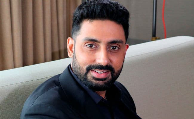 अभिषेक बच्चन ने कोरोना वायरस को दी मात, ट्वीट में लिखा- वादा तो वादा है...आप सभी का शुक्रिया...