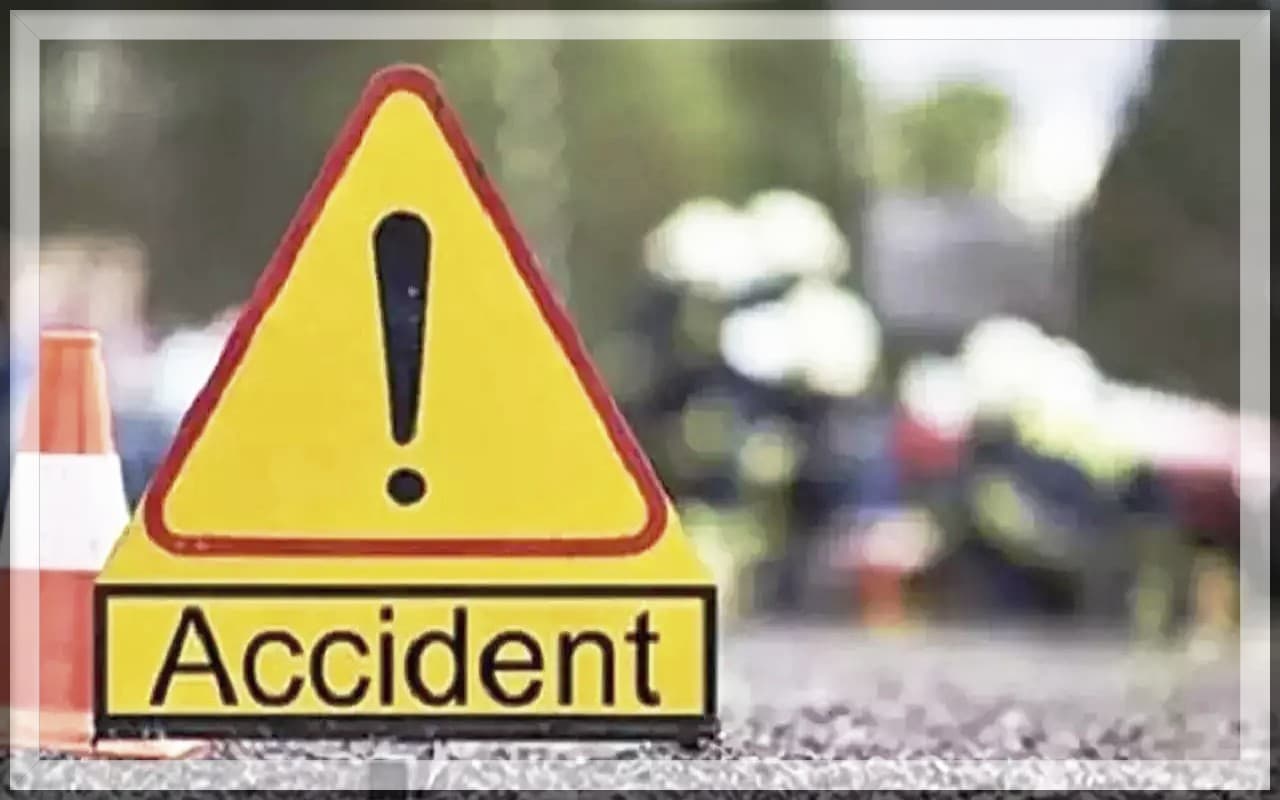 Indore: बेकाबू क्रेन ने सड़क पर 5 लोगों को रौंदा, मौके पर 4 की मौत