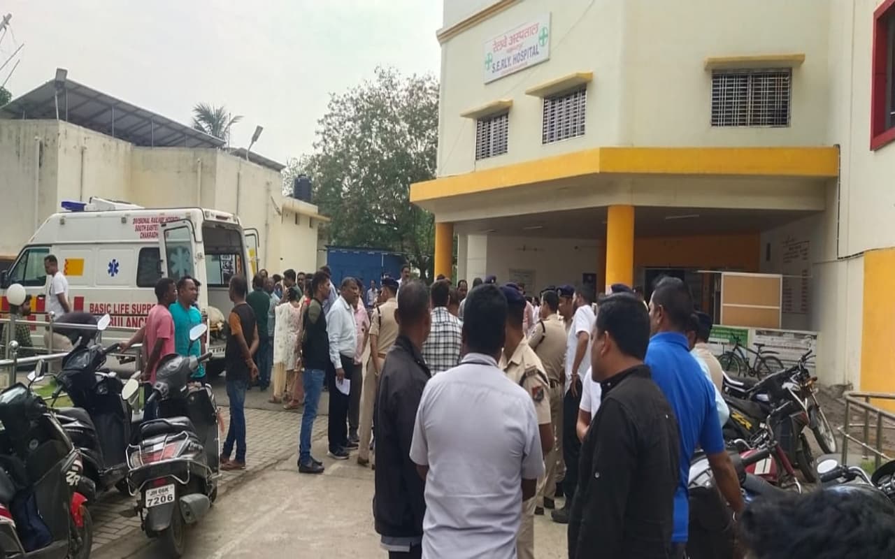 पश्चिमी सिंहभूम में वाहन की चपेट में आने से महिला RPF की मौत, स्कूटी से ड्यूटी पर जा रही थी चाईबासा