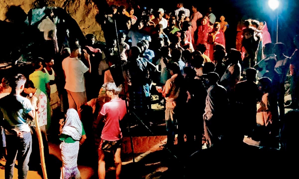 Jharkhand News: सरायकेला में युवक की सड़क हादसे में मौत, शादी समारोह से लौट रहा था घर