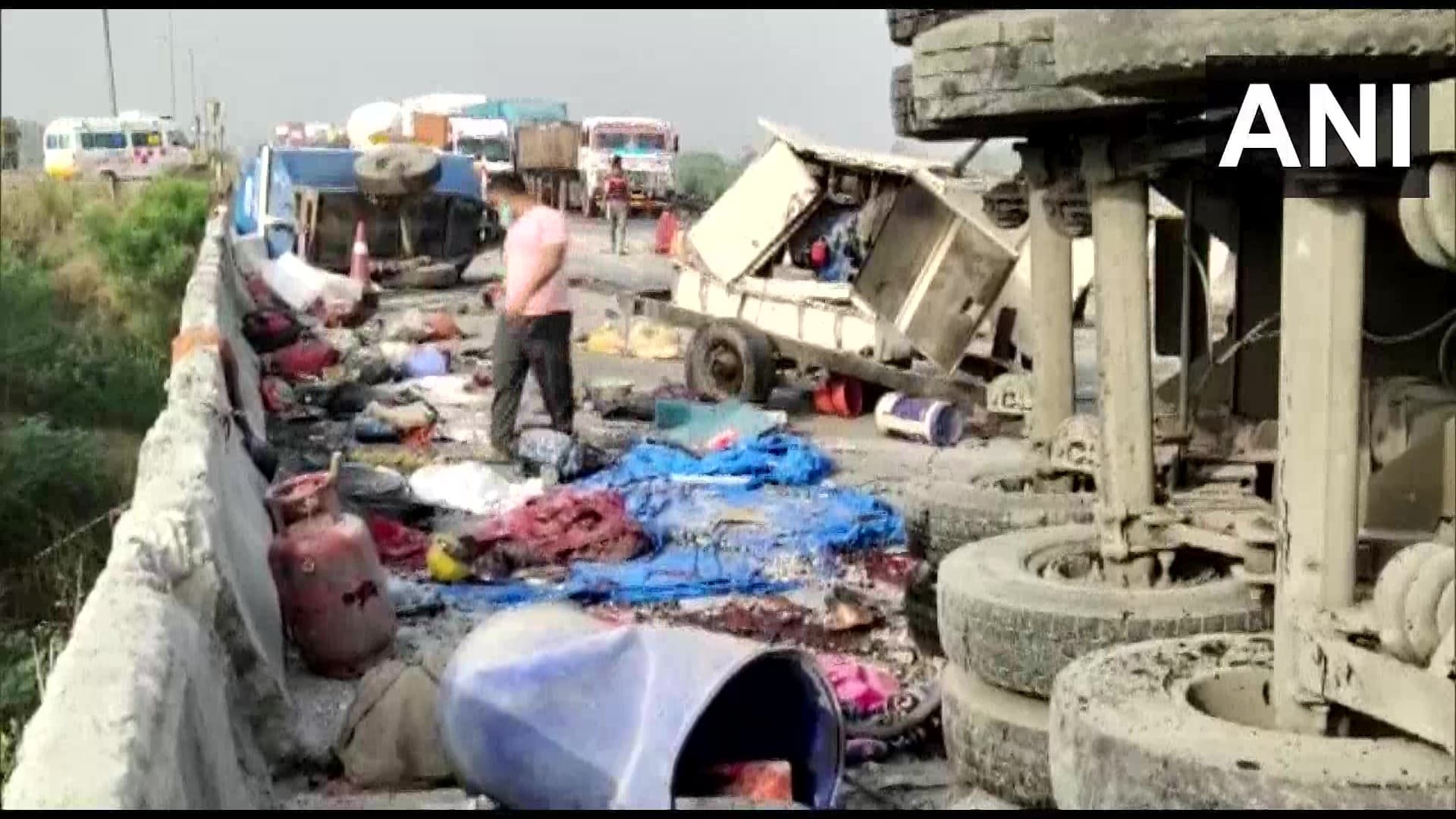मध्य प्रदेशः गिट्टी से भरा ट्रैक्टर पलटने से दर्दनाक हादसा, ड्राइवर की घटनास्थल पर मौत