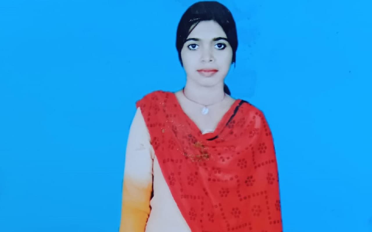 झारखंड में Acid Attack में चतरा की घायल बिटिया को एयरलिफ्ट करेगी Hemant Soren सरकार