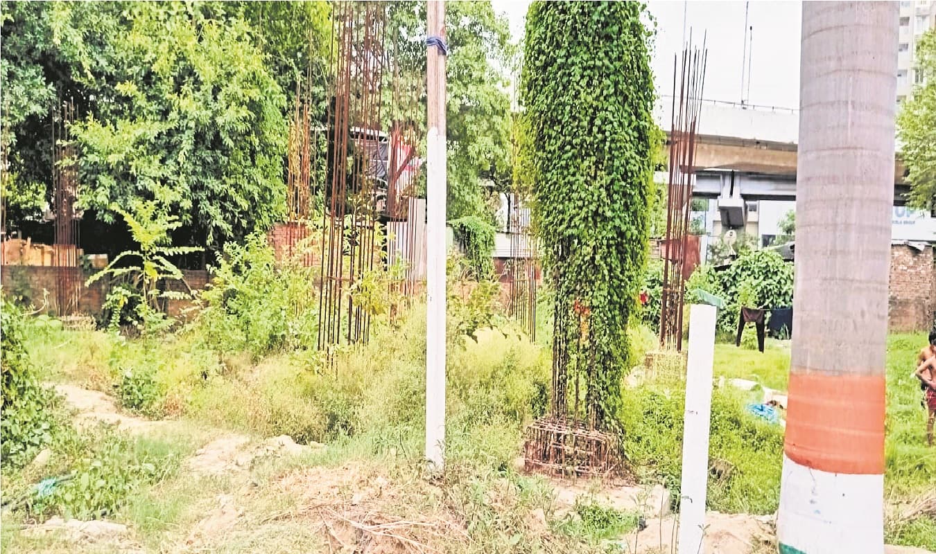 पैसे की कमी से जूझ रहा पूर्व मध्य रेलवे, अभाव में राजेंद्रनगर टर्मिनल पर 40 बेड के आरपीएफ बैरक का काम बंद