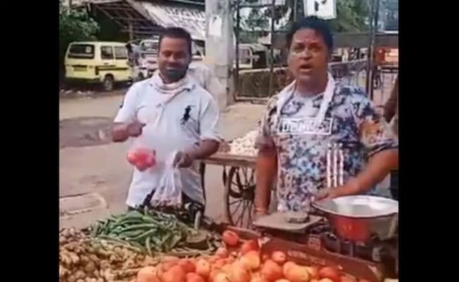 Exclusive: IAS ऑफिसर अभिषेक सिंह ने बताया – एक्टिंग और ड्यूटी के बीच कैसे कर रहे हैं मैनेज