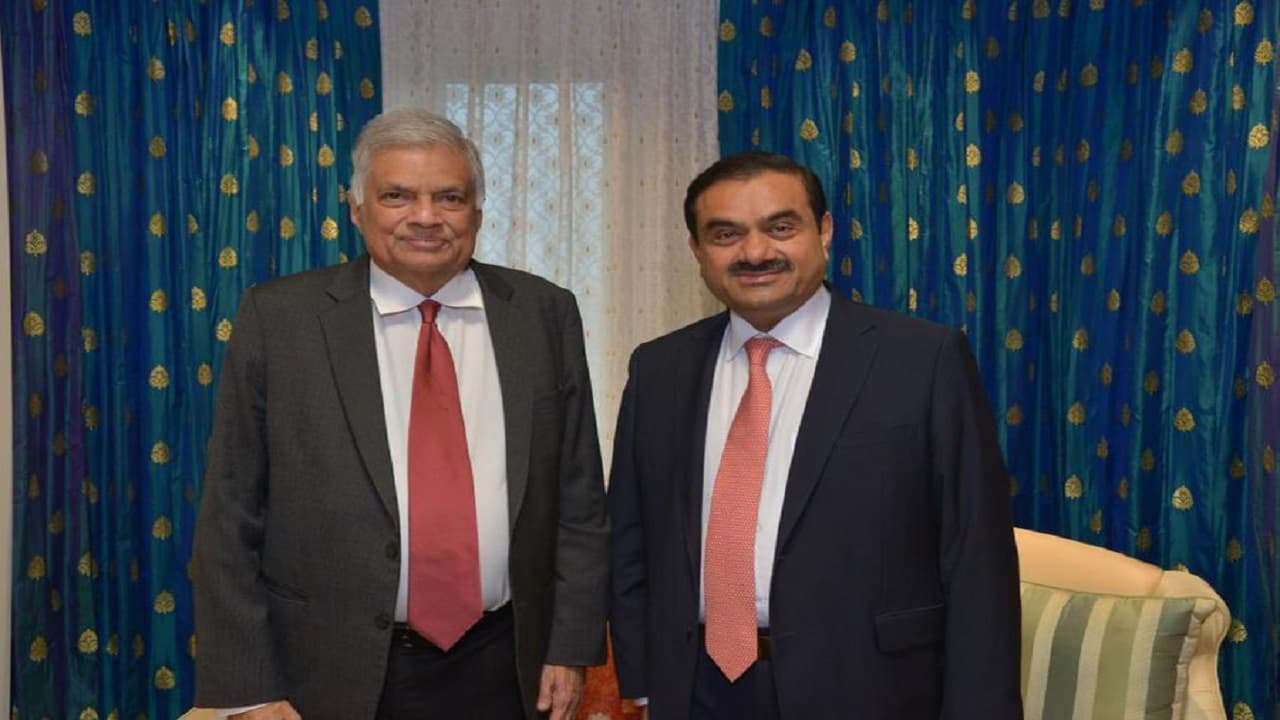 Adani Group की इन कंपनियों ने SBI के पास अतिरिक्त शेयर रखे गिरवी, जानिए क्या है मामला
