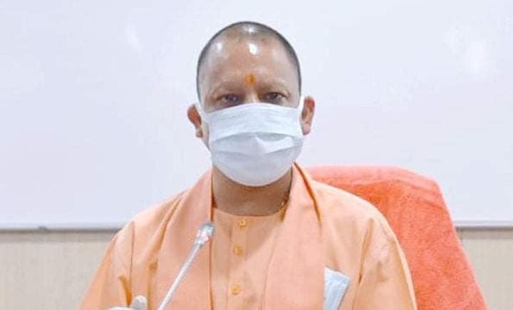 चुनावी साल में बढ़ते अपराध से हरकत में सरकार, सीएम योगी ने लॉ एंड ऑर्डर पर DM-SP को दिए सख्त निर्देश