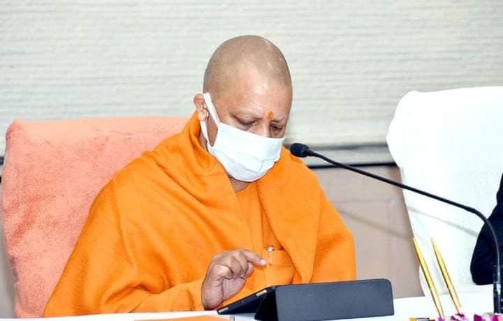 आयोग के पत्र के बाद यूपी में चली तबादला एक्सप्रेस, 2 IPS सहित 11 PPS अधिकारियों का ट्रांसफर