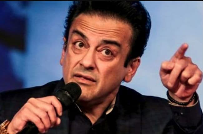 Deepika Padukone की गोद में बैठी बच्ची को देख फैंस पूछ रहे ये सवाल- कौन है ये? तसवीर सोशल मीडिया पर वायरल