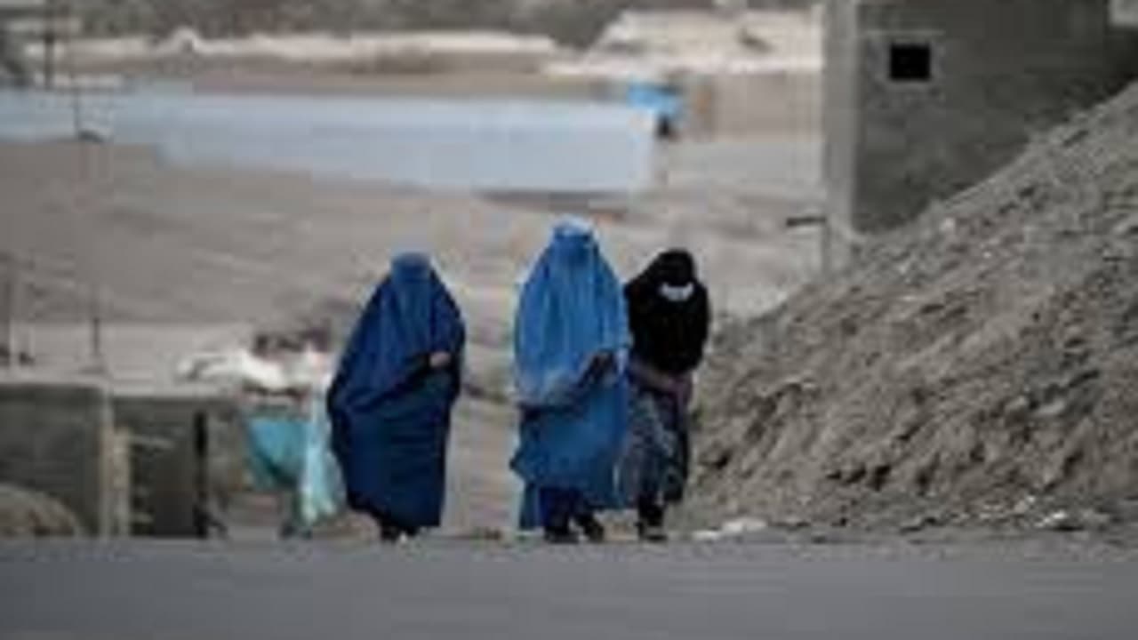 Afghanistan: अफगानिस्तान में एक साल बाद खुलेंगे सिनेमाघर, 37 फिल्मों में सिर्फ एक महिला एक्टर