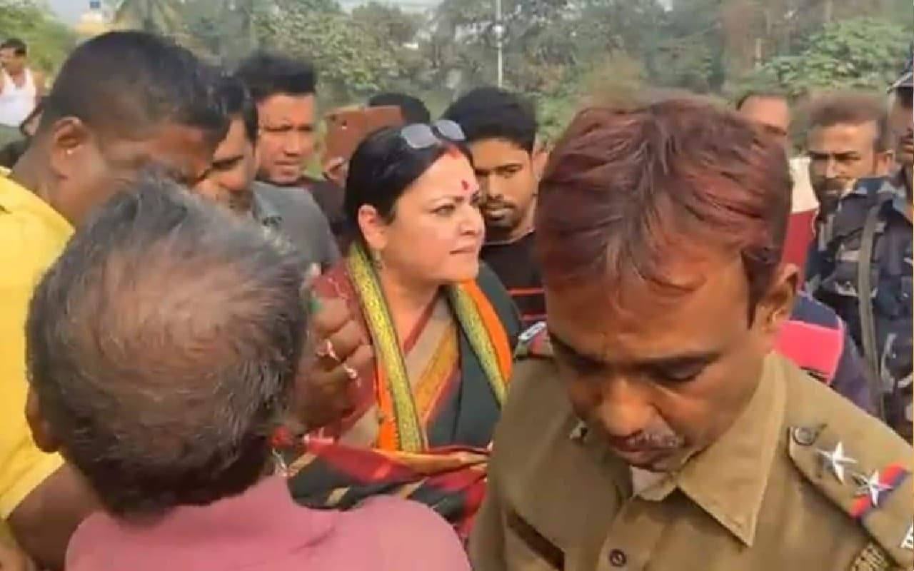 West Bengal News : भाजपा विधायक ने गायों से लदी वाहन को रोका, 4 तस्कर हुए गिरफ्तार