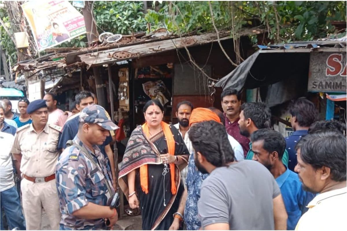 Photos : विधायक अग्निमित्रा पॉल ने अवैध तरीके से गैस सिलेंडर बिक्री की रोक पर कार्रवाई करने का दिया निर्देश