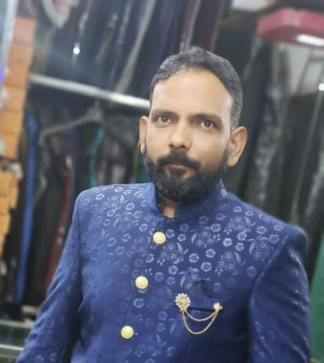 आगराः तांत्रिक ने व्यापारी से ठगे लाखों रुपए, वापस मांगने पर बताया माफिया अतीक का रिश्तेदार,थाने पहुंचा पीड़ित