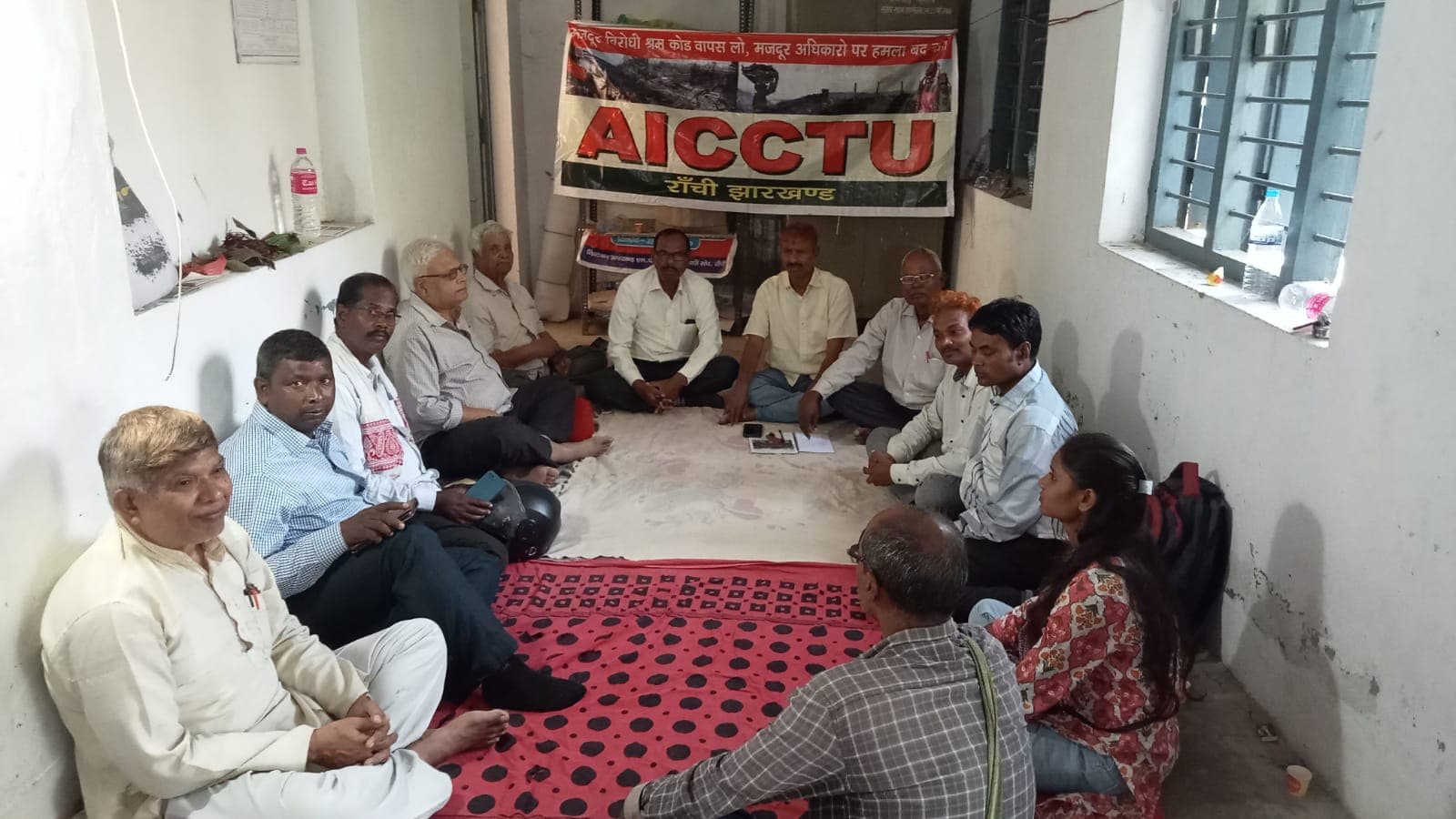 दुर्गा पूजा से पहले एचईसी के मजूदरों का वेतन भुगतान सुनिश्चित करे केंद्र सरकार, ऐक्टू की मांग