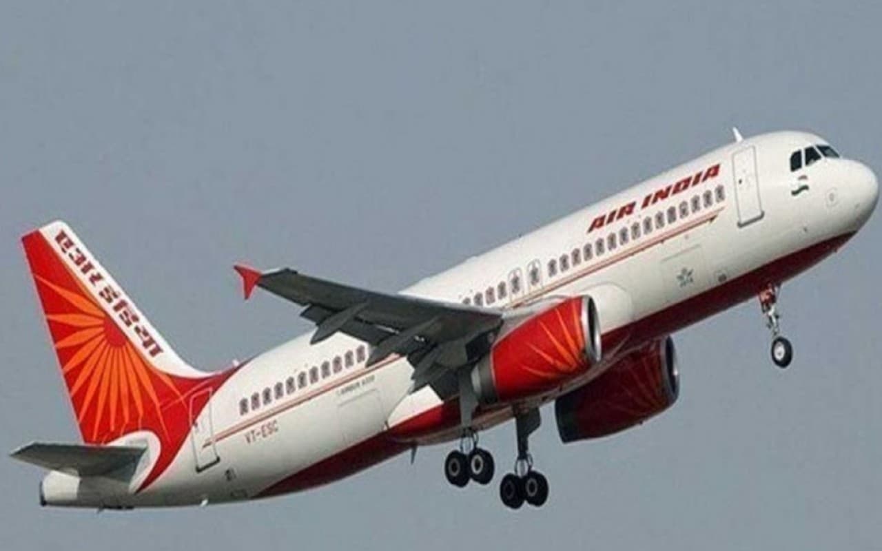 Air India Guidelines: एयर इंडिया ने क्रू मेंबर्स के लिए जारी किये नये दिशानिर्देश, जानें आप भी