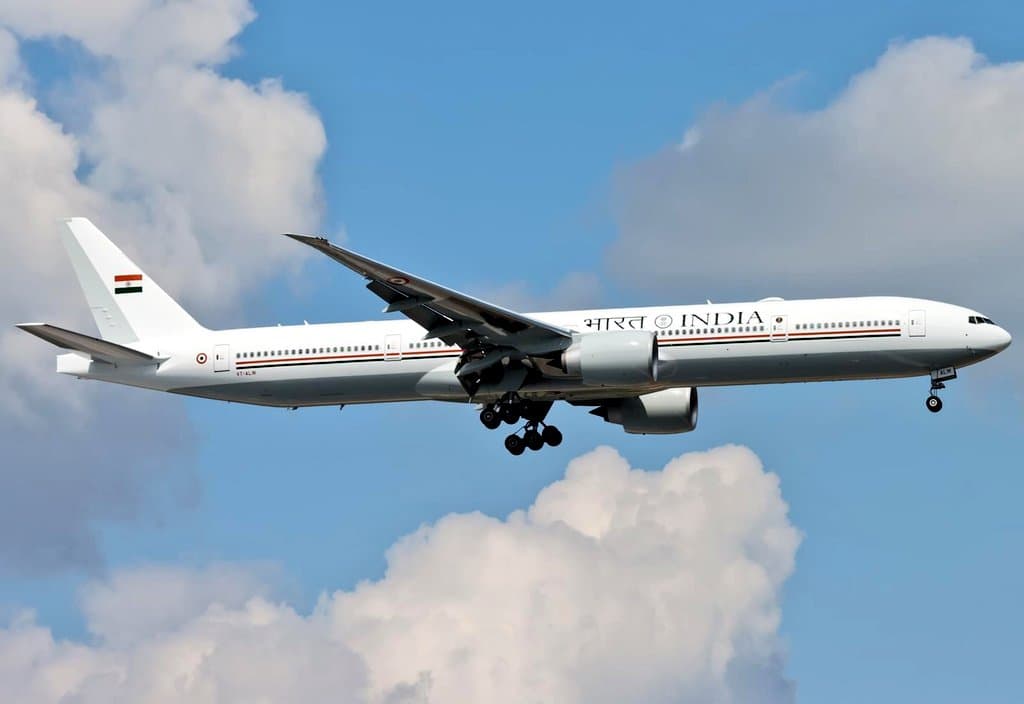 अमेरिका की तरह ही भारत के पीएम और राष्ट्रपति भी करेंगे 'सुपर विमान' में सफर, जानें- इसकी खूबियां