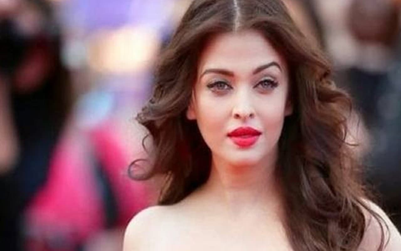 Aishwarya Rai Birthday: ऐश्वर्या राय के पास हैं ये 5 महंगी चीजें, साड़ी से लेकर महंगी गाड़ियां शामिल