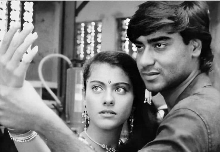 Ajay Devgn ने Kajol संग शेयर की पुरानी तसवीर, लिखा- लग रहा है 22 सालों से लॉकडाउन में हूं...