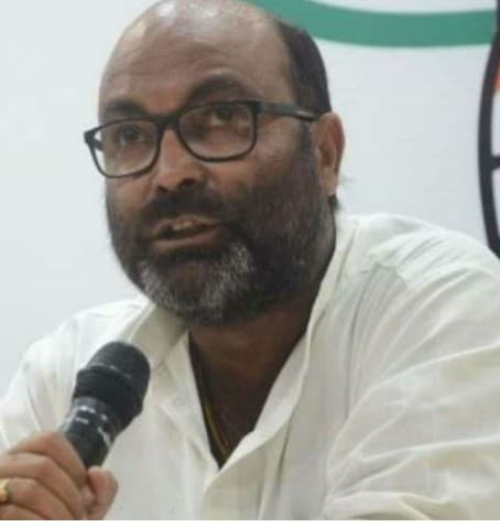 BHU : हॉस्टल में OBC आरक्षण का मुद्दा गरमाया, कांग्रेस के लल्लू ने केंद्रीय मंत्री को लिखा पत्र, VC को नोटिस
