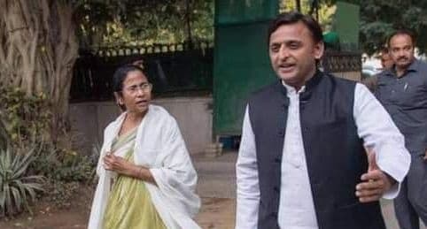 UP Chunav: अखिलेश यादव और ओपी राजभर के बोल- बीजेपी की खड़ी हो गई खटिया, इसीलिए इनके बयान आ रहे घटिया