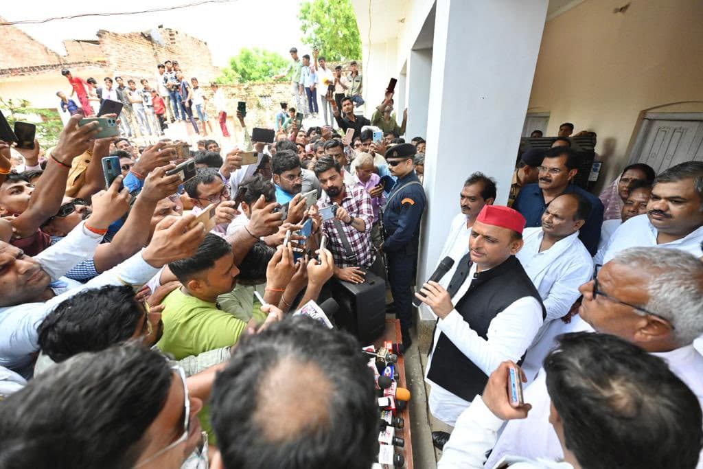 अखिलेश यादव बोले- मणिपुर की घटना ने दुनिया में गिराई देश की प्रतिष्ठा, भाजपा की वोट की राजनीति जिम्मेदार