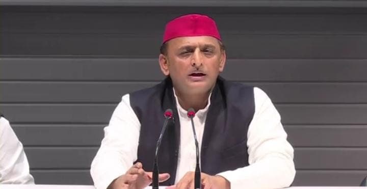 अखिलेश यादव का बीजेपी पर पलटवार, बोले- BJP के 195 में से 82 प्रत्याशी अपराधी