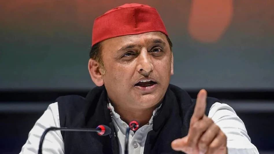 UP News: सीएम आवास पर फरियाद लेकर गए शख्स की दीवार फांदने के चलते मौत, अखिलेश यादव ने कही यह बात UP News: सीएम आवास पर फरियाद लेकर गए शख्स की दीवार फांदने के चलते मौत, अखिलेश यादव ने कही यह बात