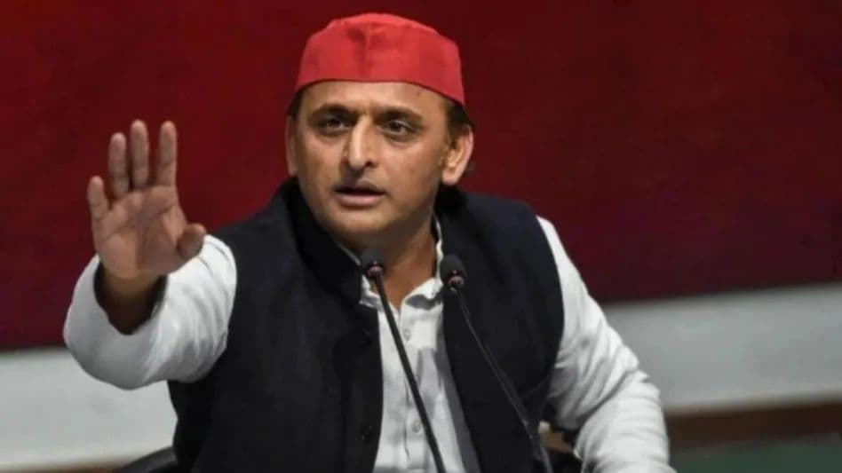 UP Politics: Akhilesh Yadav ने कसा तंज, बीजेपी सरकार में पेपर आउट होना आम, जातिगत जनगणना का उठाया मुद्दा