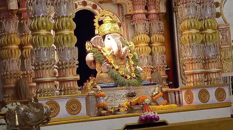 प्रतिमाओं के निर्माण में हो पर्यावरण की चिंता