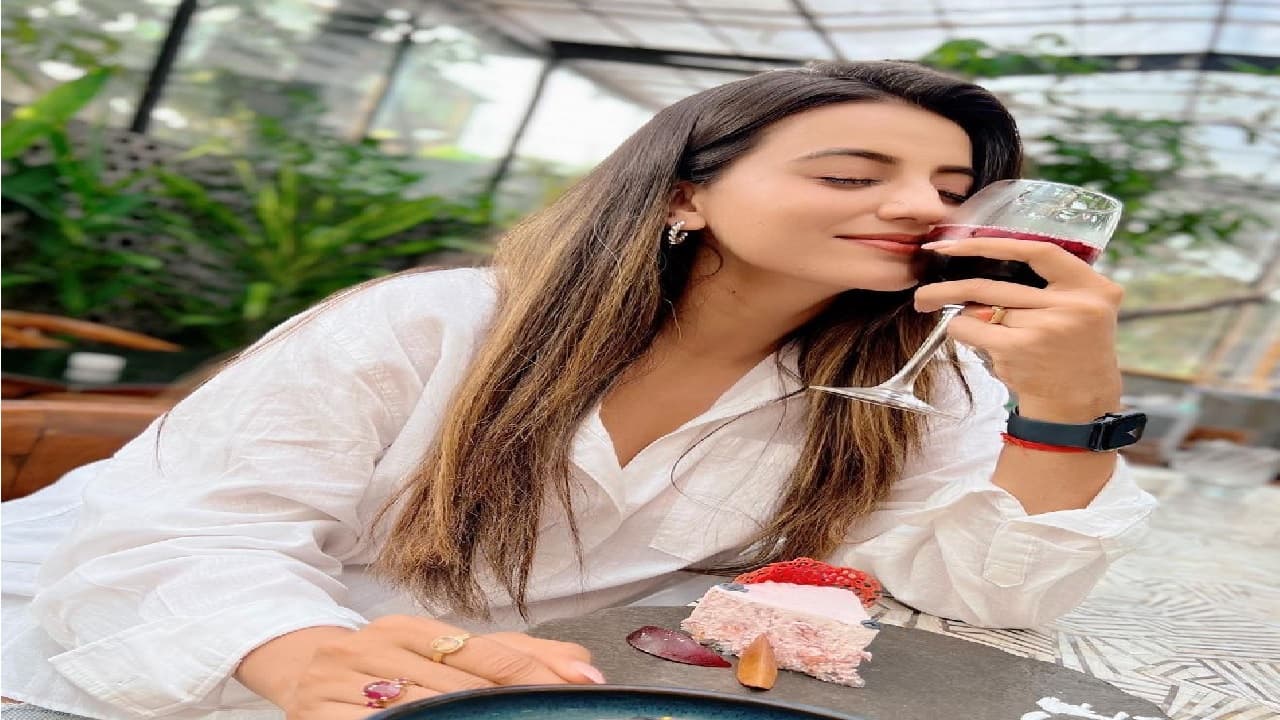 भोजपुरी अभिनेत्री अक्षरा सिंह आज मना रही अपना जन्मदिन, सोशल मीडिया पर वीडियो शेयर कर फैंस को कहा शुक्रिया