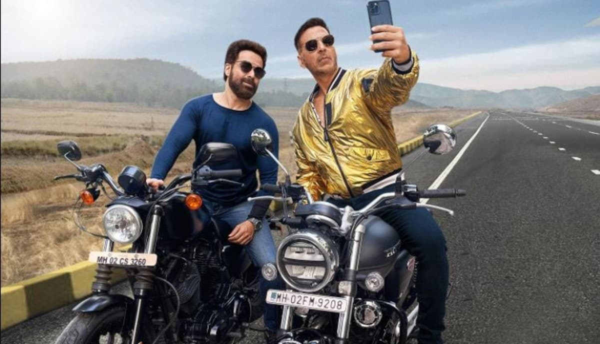 इमरान हाशमी ने 'सेल्फी' के सेट पर मनाया जन्मदिन, अक्षय कुमार भी हुए इस जश्न में शामिल, VIDEO