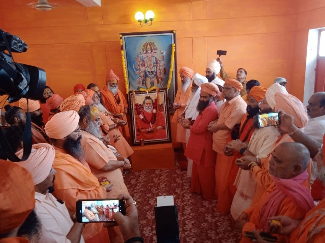 अखाड़ा परिषद: अब निर्मल अखाड़े के बाद क्या निर्मोही अखाड़े में भी वैध अवैध को लेकर शुरू होगा नया विवाद