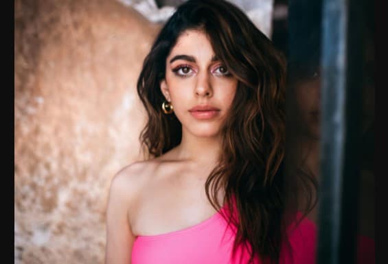 पूजा बेदी की बेटी अलाया एफ का चौंकाने वाला खुलासा, बोलीं- जैसे वो मुझे छूकर निकल गया और रात को...