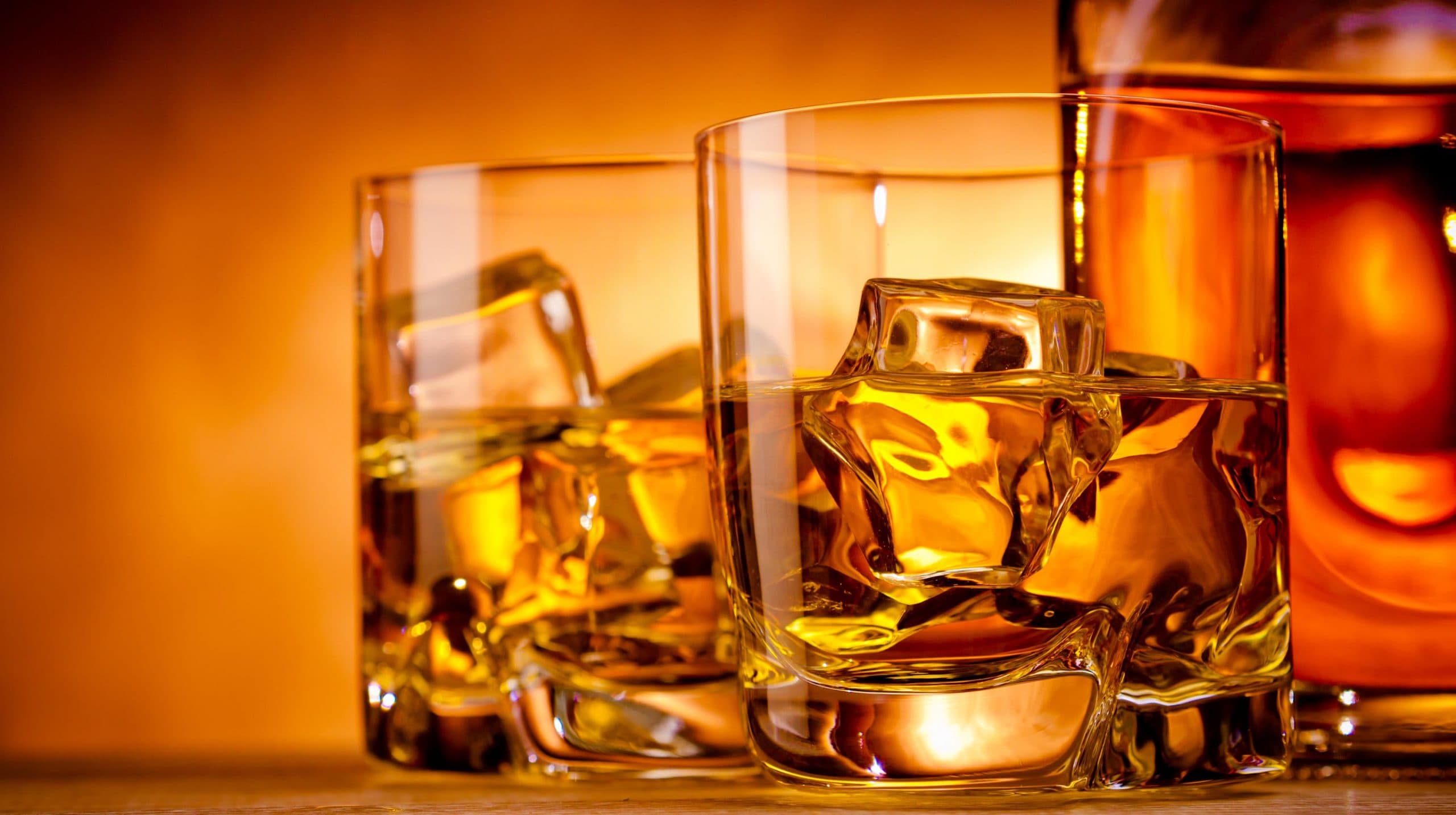 शराब की थोक बिक्री कर सात साल से घाटा सह रही सरकार