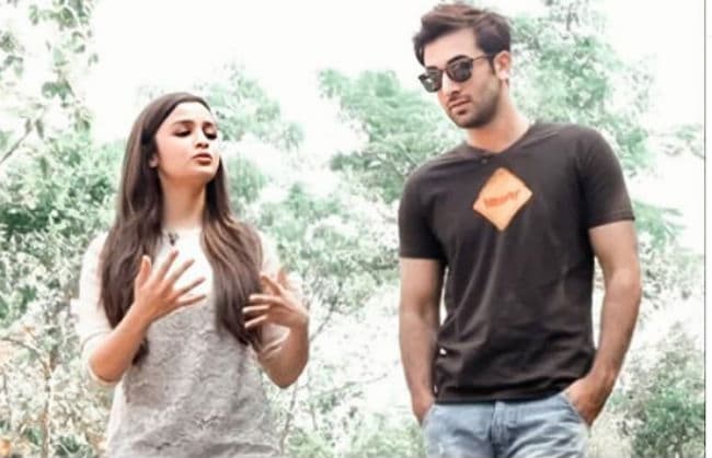 क्या नेपोटिज्म विवाद की वजह से आलिया भट्ट से छिन गई राजामौली की मेगा बजट फ़िल्म!
