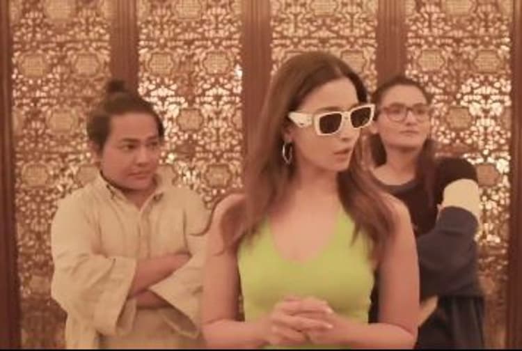 आलिया भट्ट अपने पहले हॉलीवुड प्रोजेक्ट के लिए जल्द होंगी यूके रवाना, सामने आई ये डिटेल्स