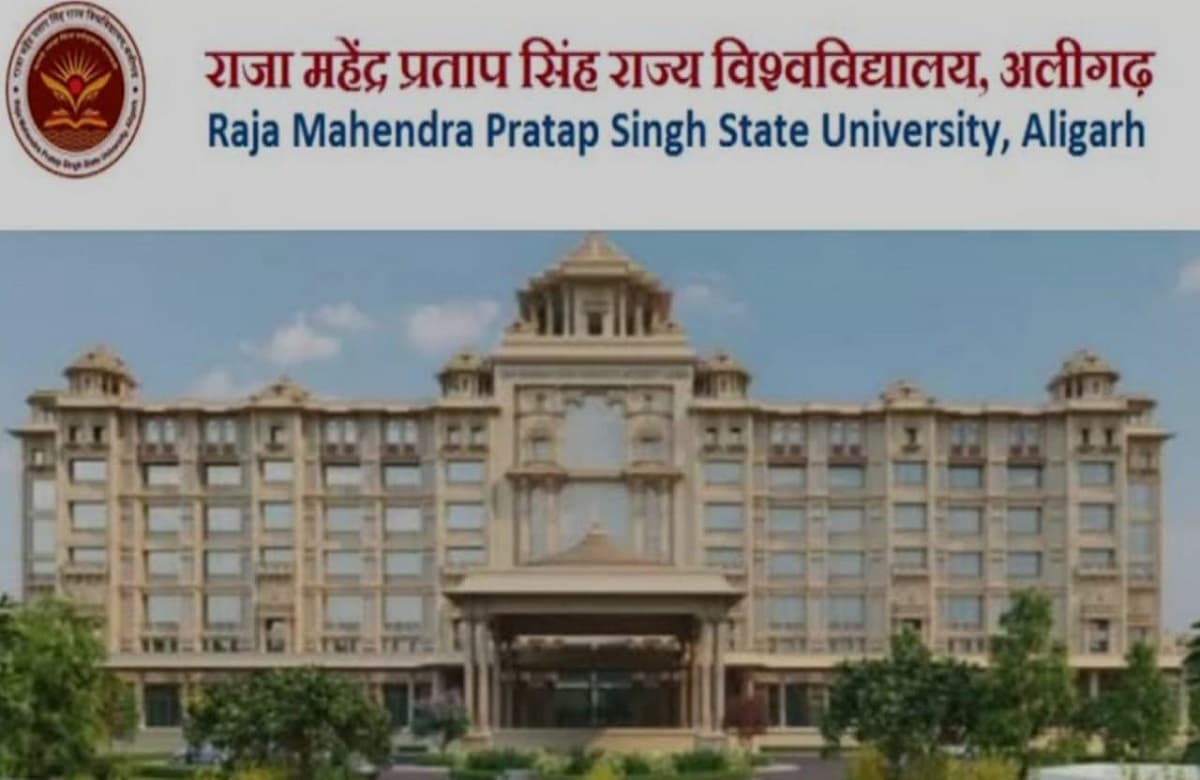 अलीगढ़: बरसात में खुली स्मार्ट सिटी की पोल, गड्ढे में फंसी भाजपा महानगर अध्यक्ष की कार, 3 घंटे बाद निकली