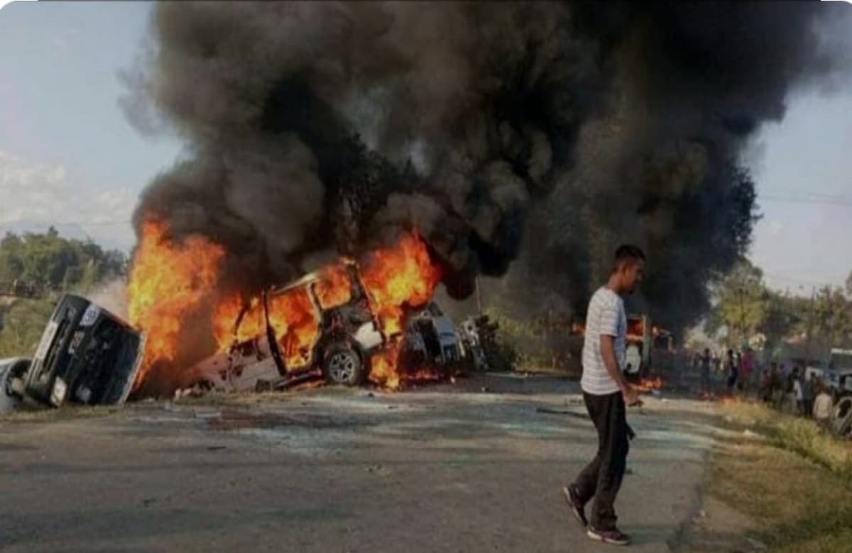 Manipur Violence: मणिपुर में फंसे यूपी-बिहार के सौ से अधिक छात्र, सीएम योगी से की रेस्क्यू की अपील