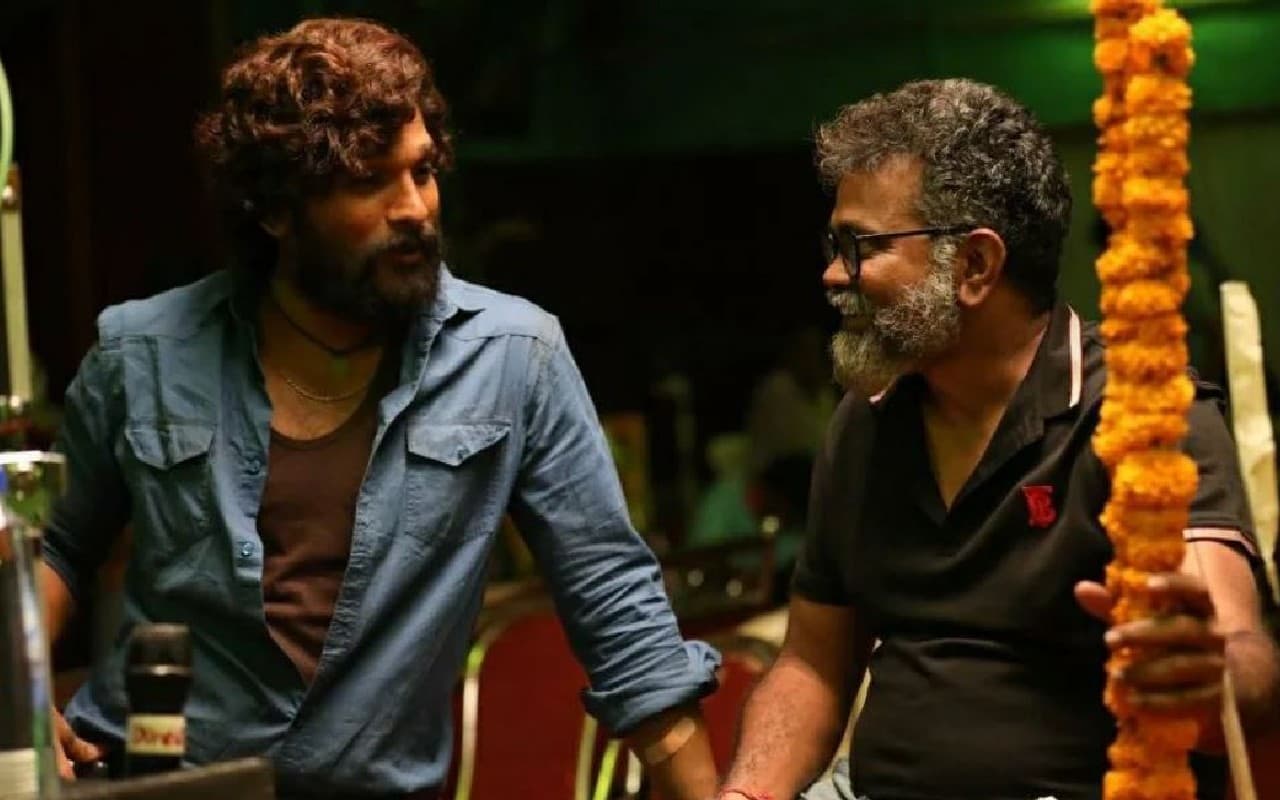 Pushpa 2: अल्लू अर्जुन की फिल्म के सेट सामने आई पहली तस्वीर, फैंस बोले- कुछ तो अपडेट किया...