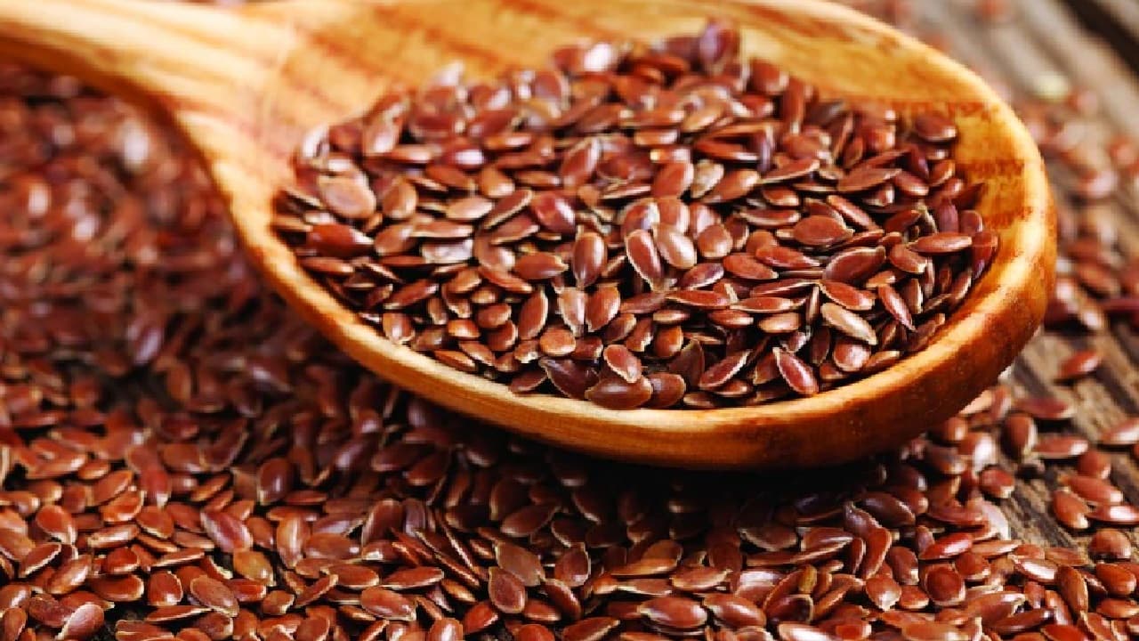 बिहार के बाजारों में बढ़ी अलसी की मांग, जानें इससे होने वाले फायदे