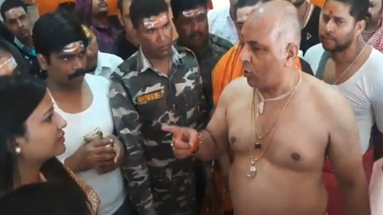 हटाये गये बाबा मंदिर प्रबंधक रमेश परिहस्त, विधायक अंबा प्रसाद से दुर्व्यवहार मामले में DC ने की कार्रवाई