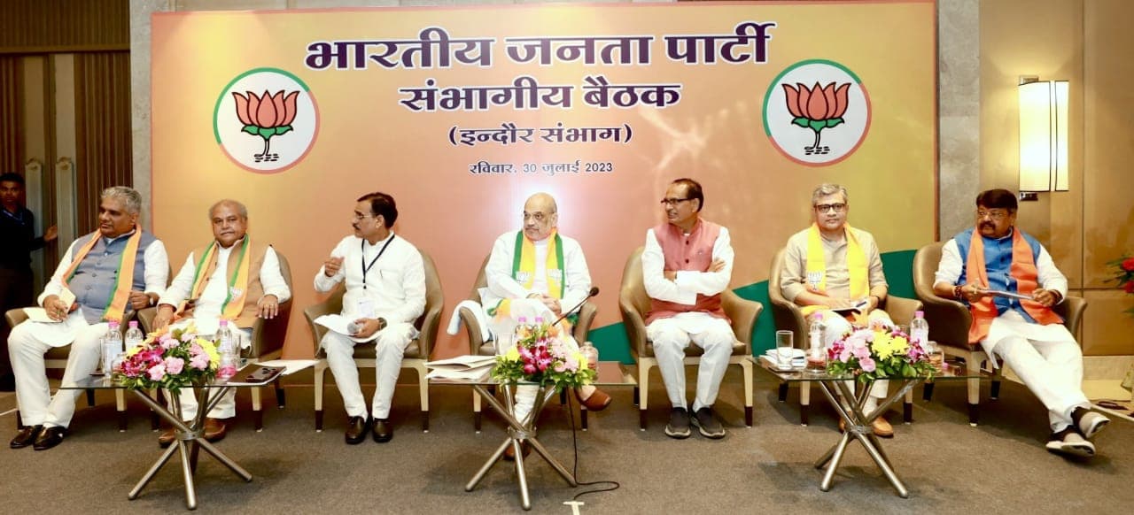 गृह मंत्री अमित शाह ने तवांग मुद्दे पर कांग्रेस को लिया आड़े हाथ, कहा- RGF को चीन से मिले करोड़ों रुपये