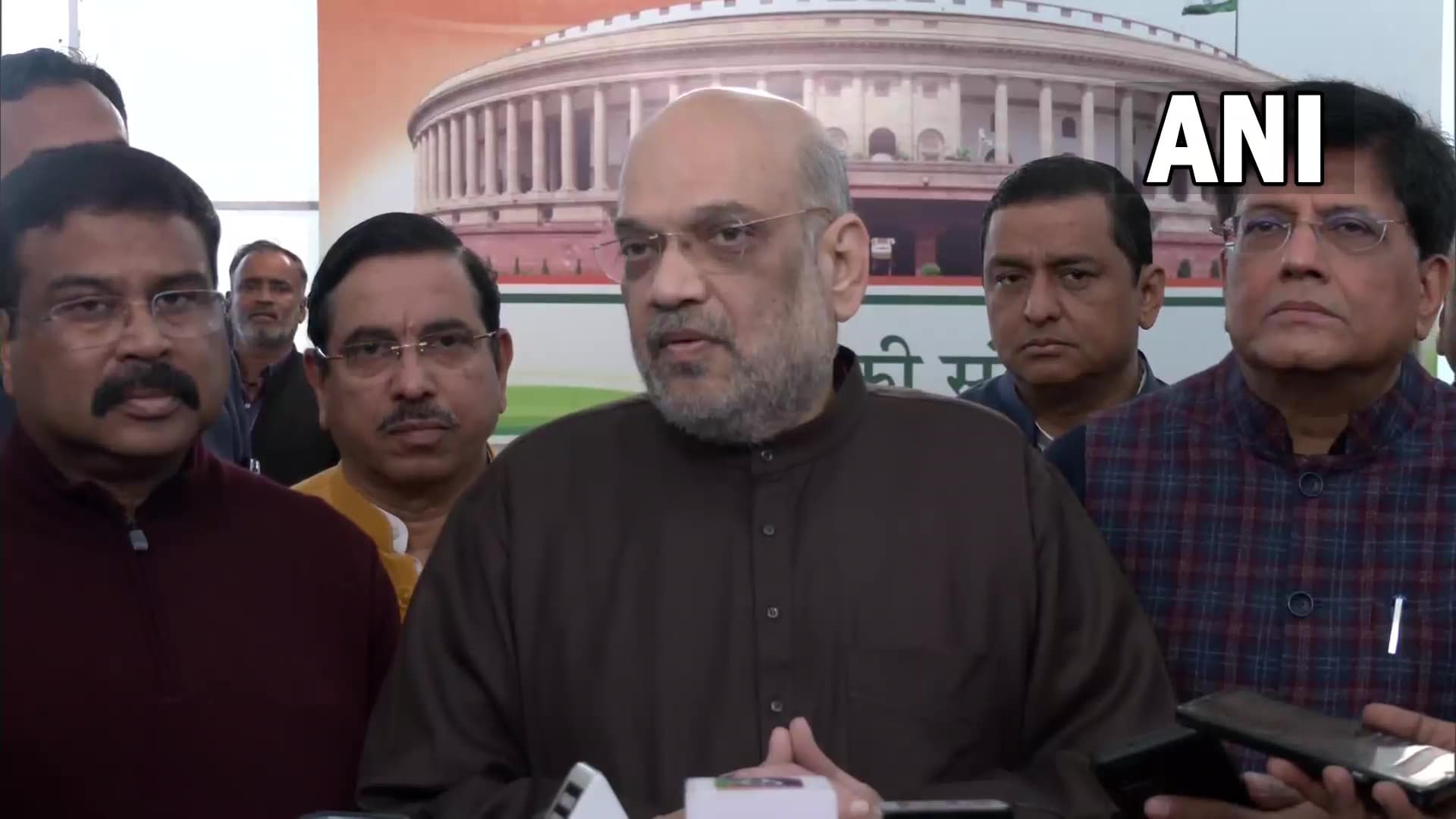 RGF ने चीन से लिए 1.35 करोड़, सदन में कांग्रेस पर बरसे अमित शाह, कहा- तवांग मुद्दे पर बंद हो राजनीति