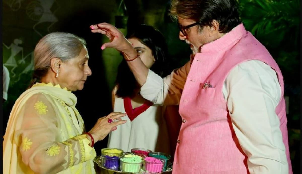 Happy Holi 2022: अमिताभ बच्चन से लेकर मल्लिका शेरावत तक, सेलेब्स ने इस खास अंदाज में दी होली की बधाई