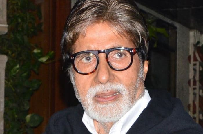 आंख ठीक होते ही कोरोना वैक्‍सीन लगवा सकते हैं अमिताभ बच्चन, ब्‍लॉग में लिखी ये जरूरी बात