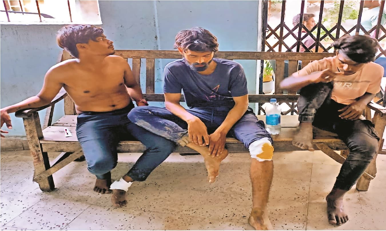 गया में 60 साल की दो महिलाओं ने तीन अपराधियों को दबोचा, लुटने से बचाये 45 हजार रुपये