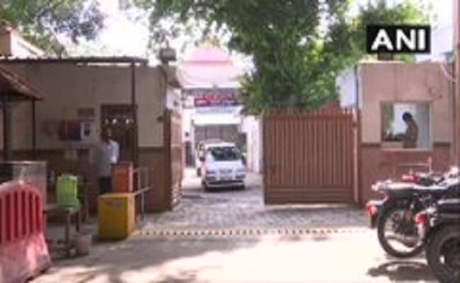 ISIS के आतंकी की गिरफ्तारी के बाद नोएडा में भी अलर्ट